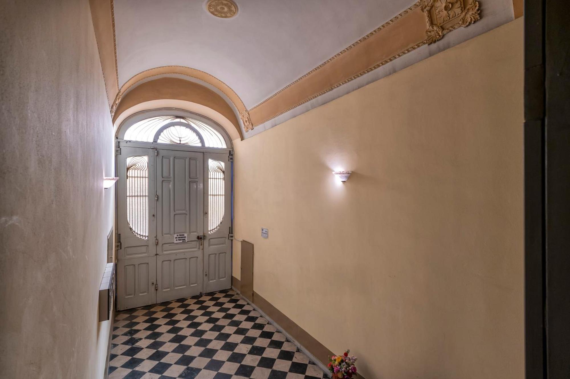 サッサリSardinia Re - Liberty 13アパートメント エクステリア 写真