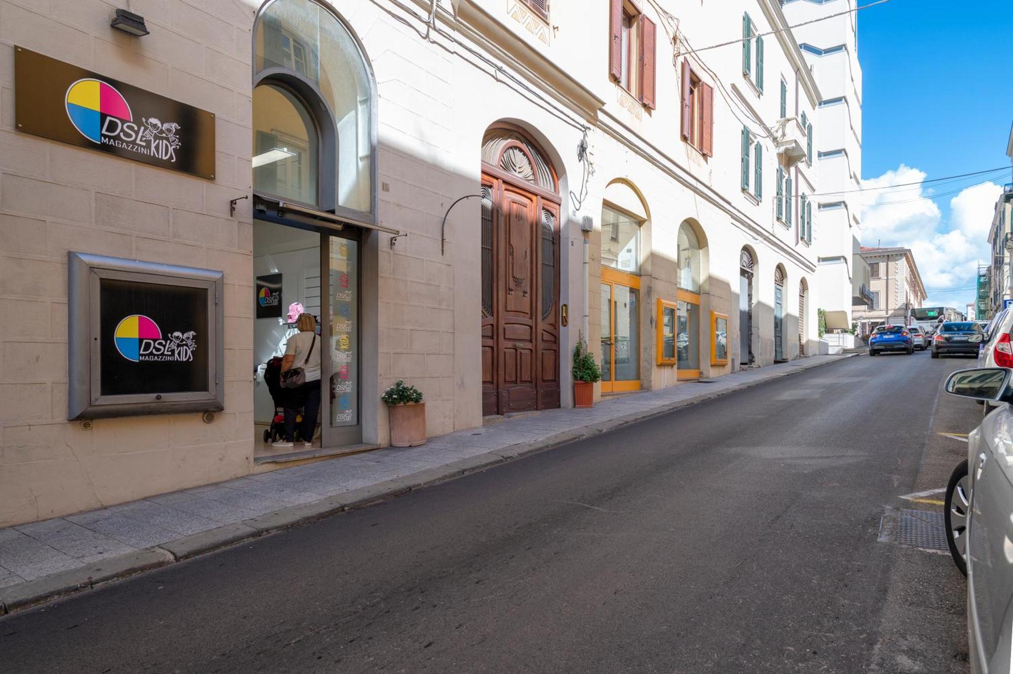 サッサリSardinia Re - Liberty 13アパートメント エクステリア 写真