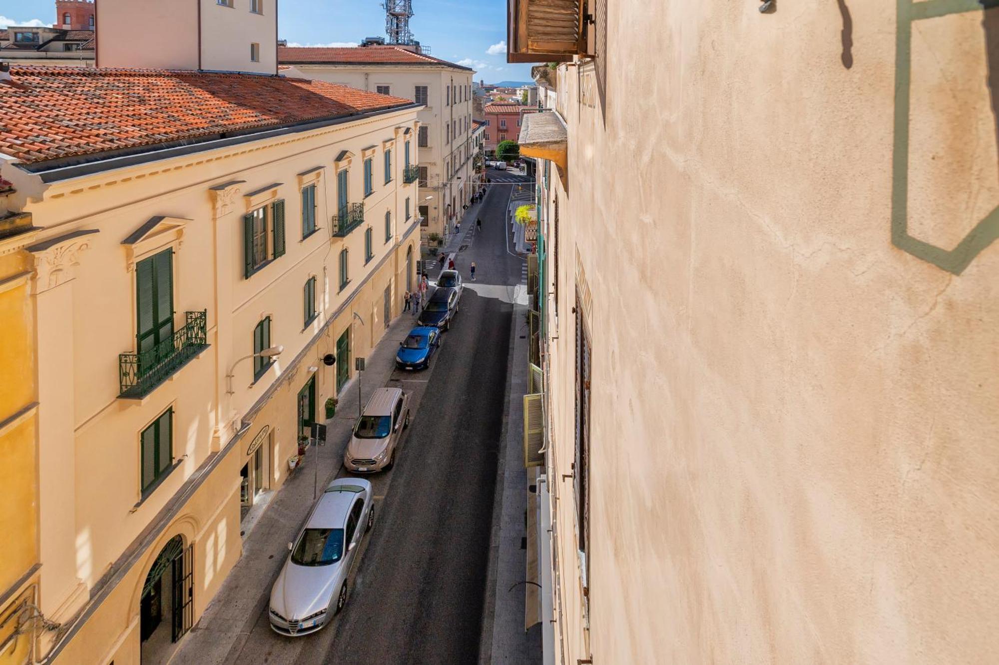 サッサリSardinia Re - Liberty 13アパートメント エクステリア 写真